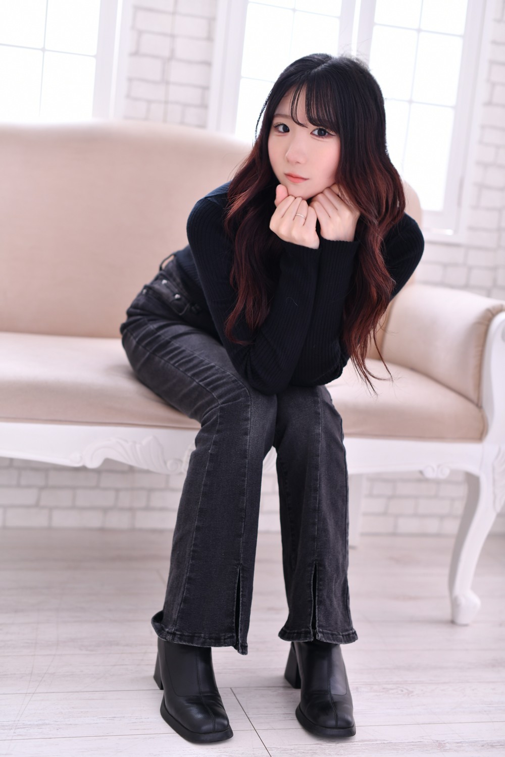 愛沢 るなグラビア2