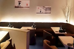 レオパト店内 3