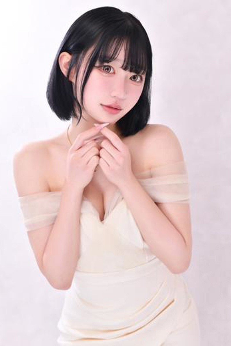 ひなプロフィール写真1