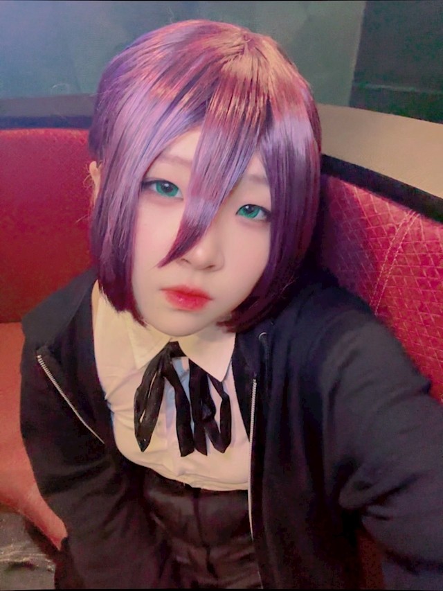 つき