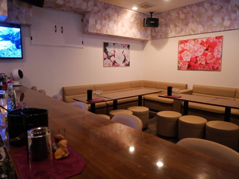 カルミヤ店内 2