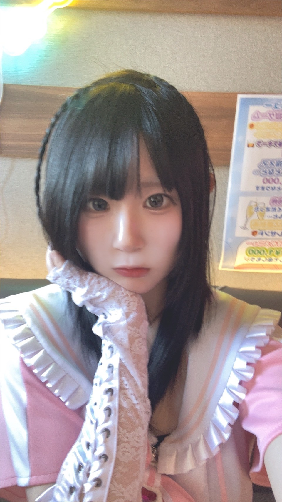 にゃるこ
