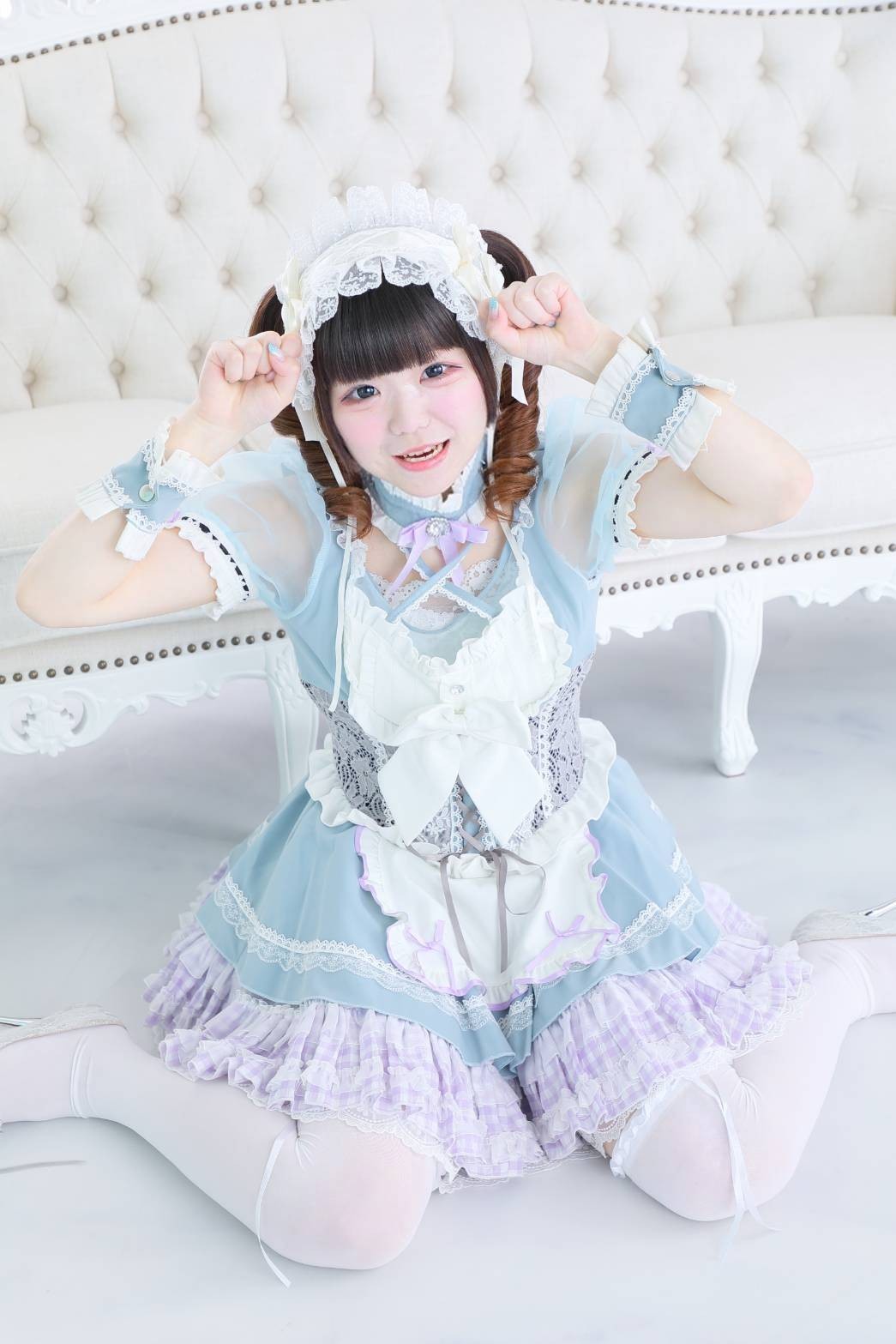 めろ