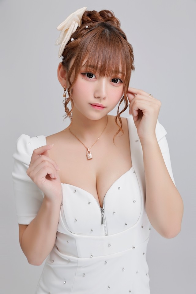 さきプロフィール写真3