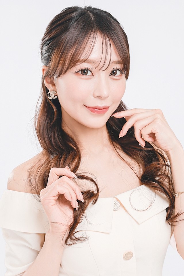 桜井 るなのプロフィール : すすきのニュークラブ「桃李(とうり) BARCELONA」 | クラマンネット