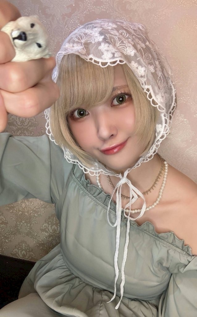 眠李 あやプロフィール写真3