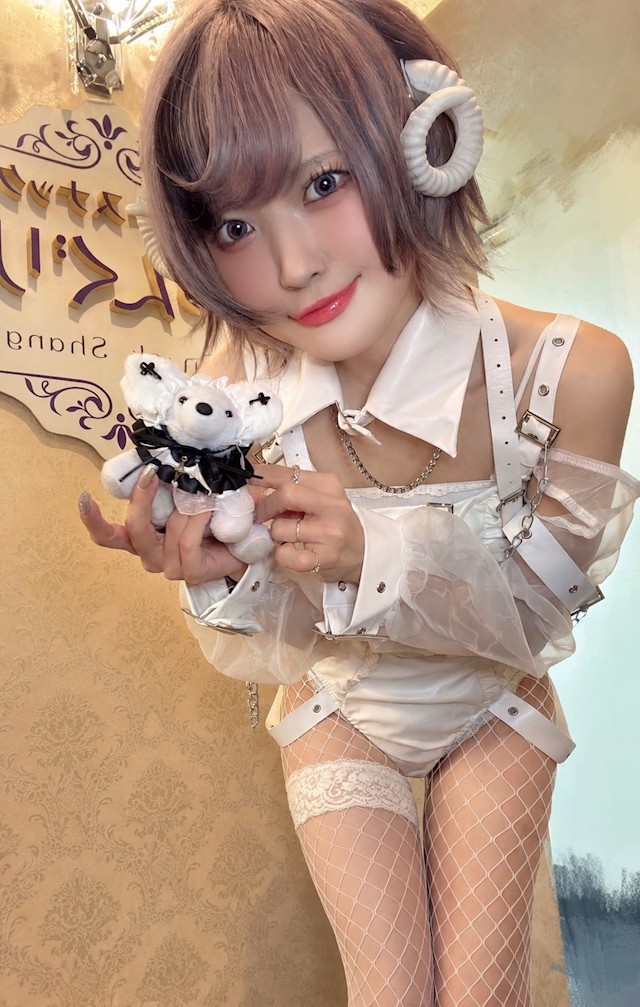 眠李 あやプロフィール写真5