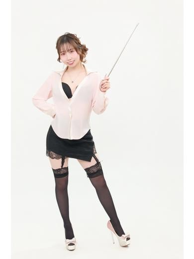 ひな先生プロフィール写真3