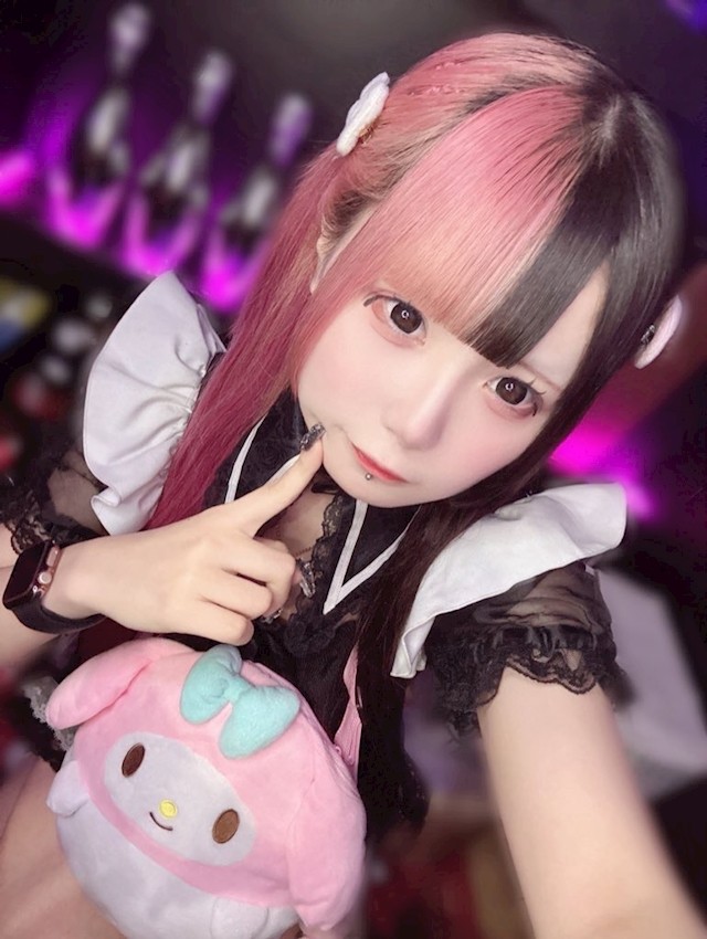 めろ